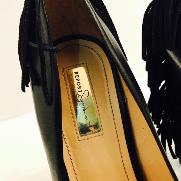 Report Signature Pumps - Picture 6 of 8